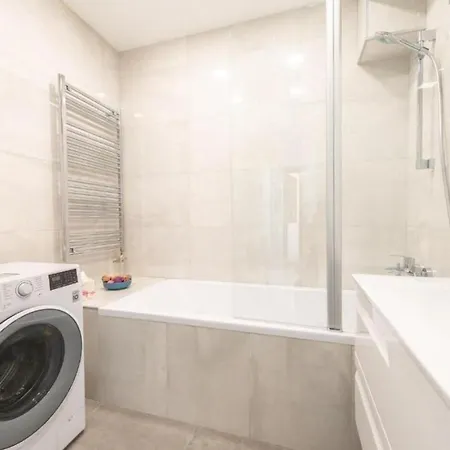 Apartamento Imperial Basilika And Castle View Free Parking Upon Reservation
