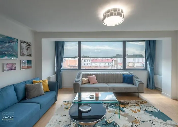 Imperial Basilika And Castle View Free Parking Upon Reservation * Budapest