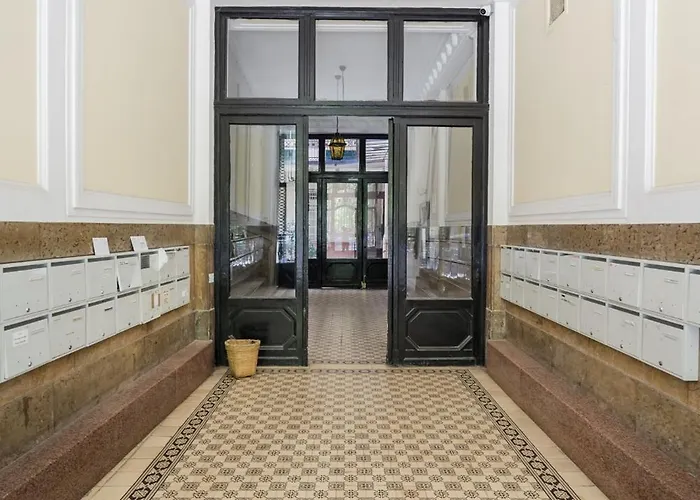 Imperial Basilika And Castle View Free Parking Upon Reservation Apartman Budapest