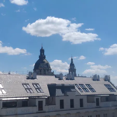 Апартаменты Imperial Basilika And Castle View Free Parking Upon Reservation Будапешт